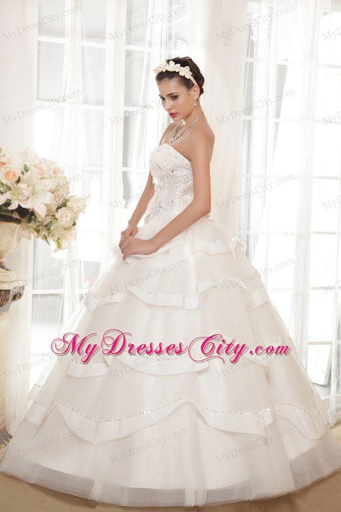 Elegant Beading Sweetheart Sleeveless Wedding Gown With Tires