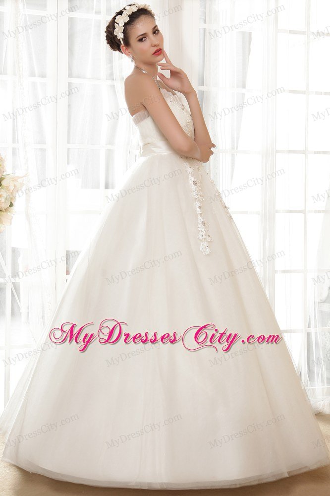 Sweetheart Zipper-up Bridal Gown with Appliques and Rhinestone