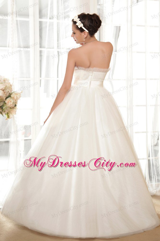 Sweetheart Zipper-up Bridal Gown with Appliques and Rhinestone