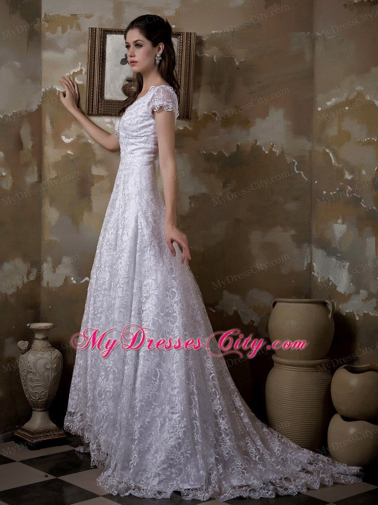 V-neck Embroidery Lace Bridal Dress with Short Sleeves