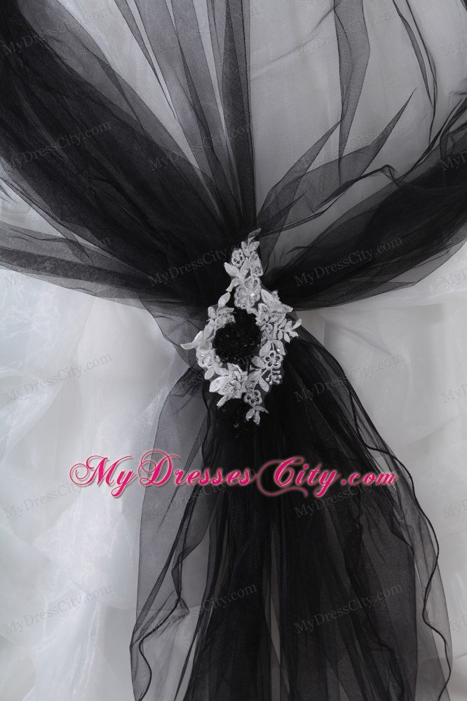 White and Black Ball Gown Chapel Train Bridal Grown with Appliques