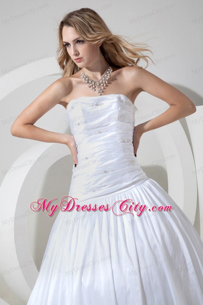 Elegant Princess Strapless Ruching Beading Garden Wedding Dress