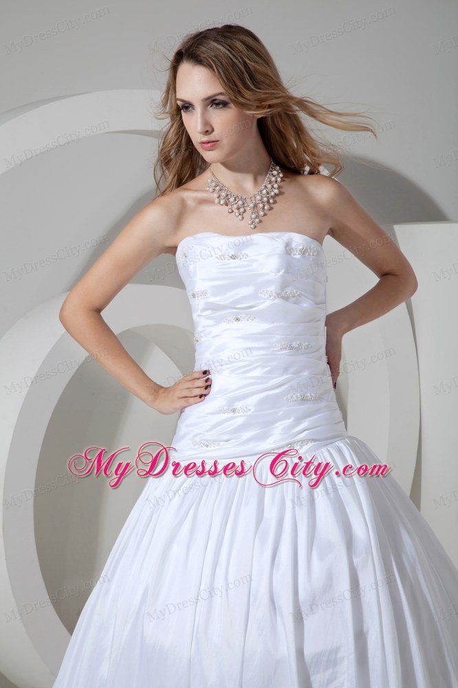 Elegant Princess Strapless Ruching Beading Garden Wedding Dress