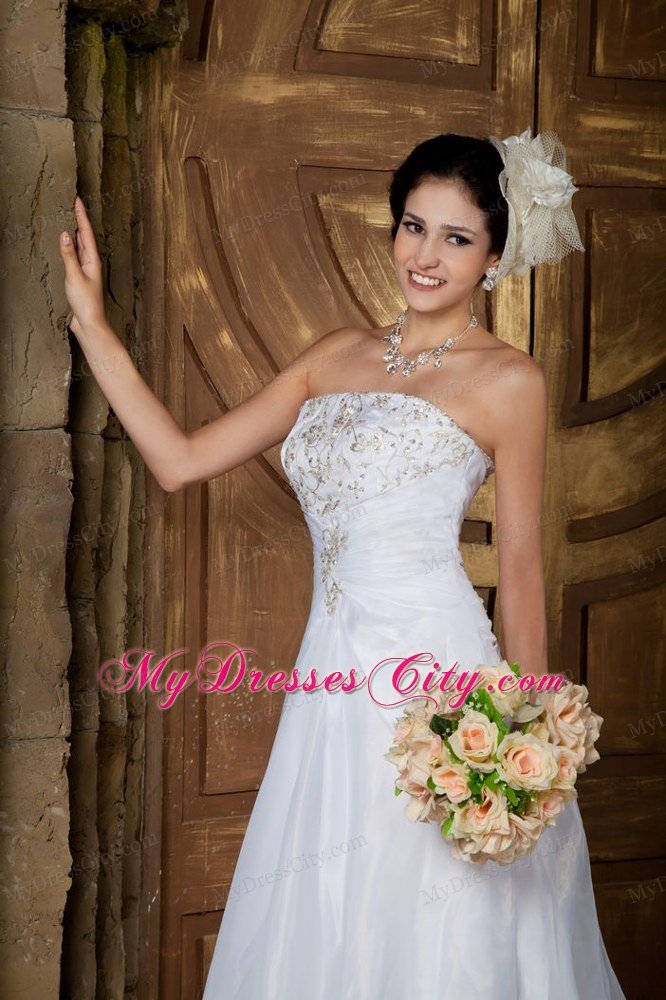 Spring Princess Strapless Embroidery Wedding Dress with Clasp Handle