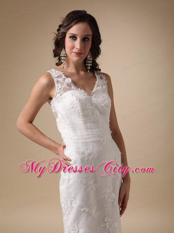 Column V-neck Brush Lace Appliques 2013 Wedding Dress with Hall