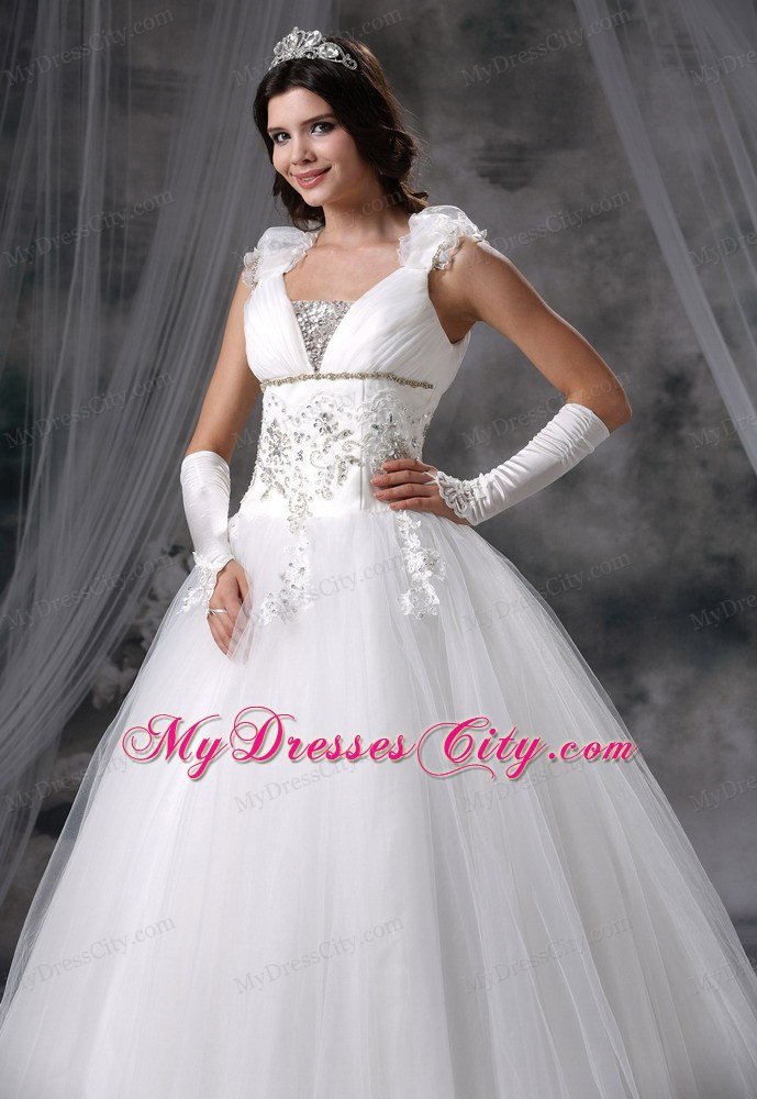 Princess V-neck Flowers Beading Appliques Wedding Dress For Garden