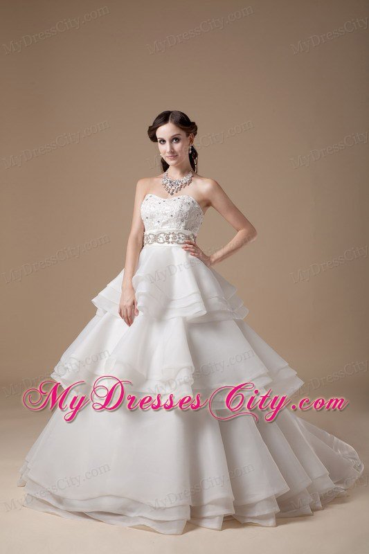 Elegant A-line Strapless Beading Appliques Wedding Dress for Church