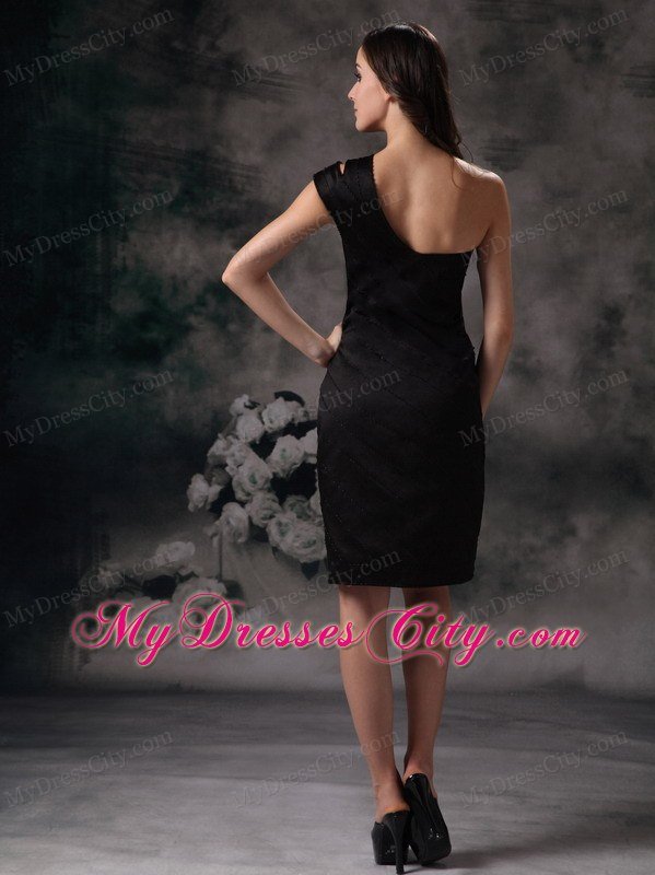 Asymmetrical Slinky Knee-length Black Party Dress with Beading