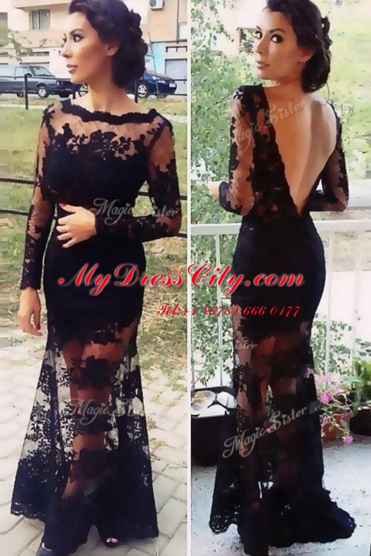 Extravagant Black Scalloped Neckline Lace Long Sleeves Backless