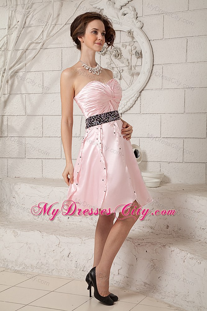 Lovely Pink Sweetheart Beaded Decorate Waist Party Dress