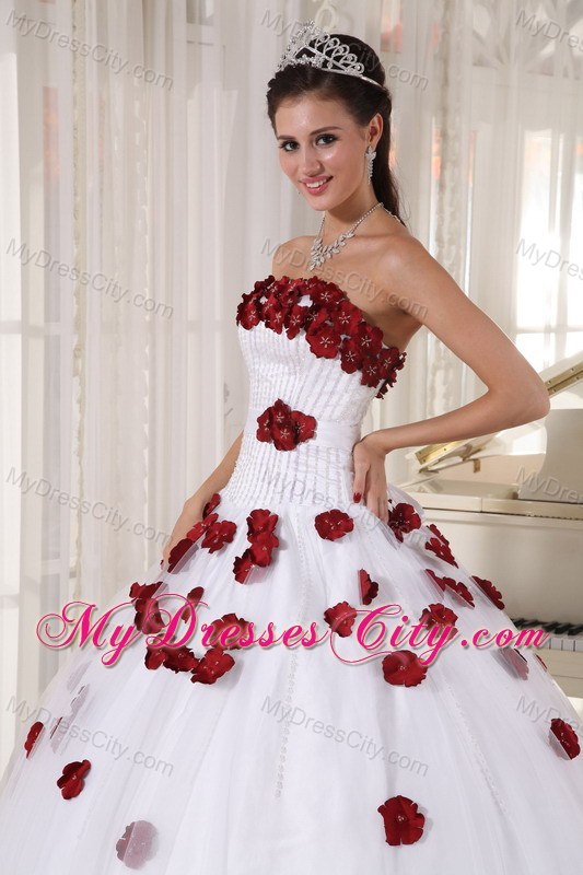 White Tulle Beaded Decorate and Appliques Quinceanera Dress