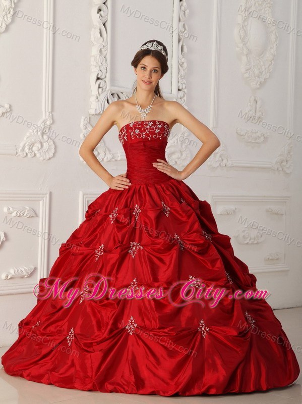 Wine Red Taffeta Appliques and Beading Sweet 16 Dresses