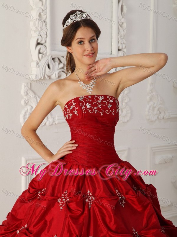 Wine Red Taffeta Appliques and Beading Sweet 16 Dresses