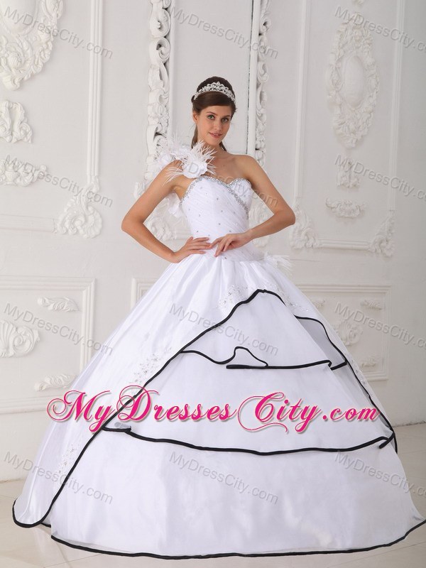 One Shoulder Flower Beading Quinceanera Dress in White