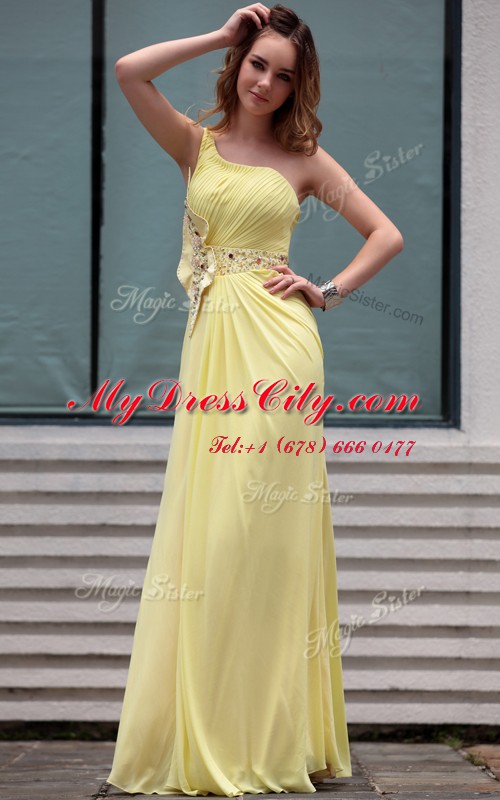 One Shoulder Sleeveless Prom Dress Floor Length Beading Light Yellow Chiffon