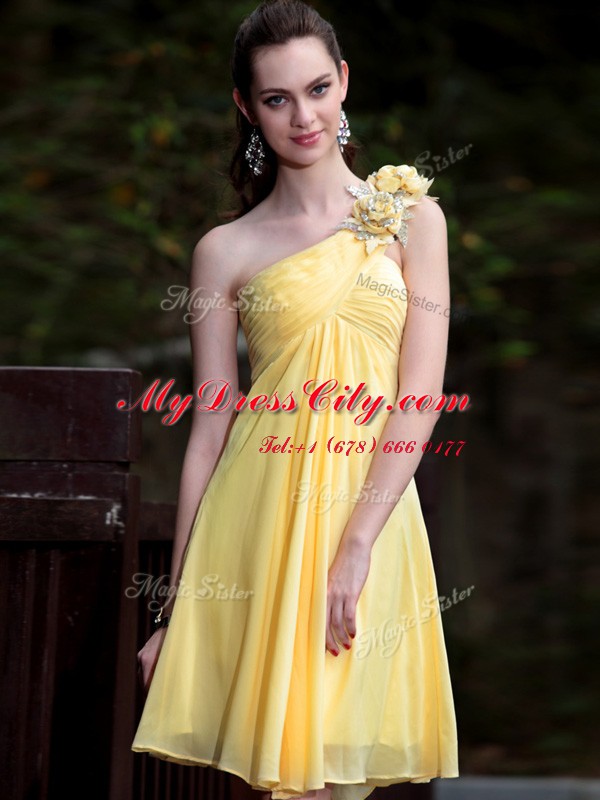 Comfortable One Shoulder Mini Length Zipper Evening Dress Yellow for Prom and Party with Hand Made Flower