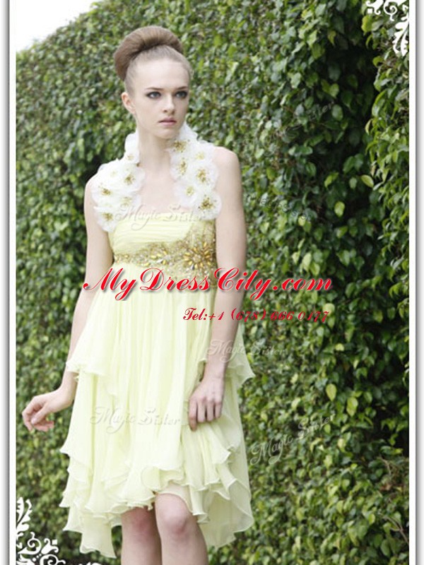 Sleeveless Knee Length Beading and Appliques Backless Prom Evening Gown with Light Yellow