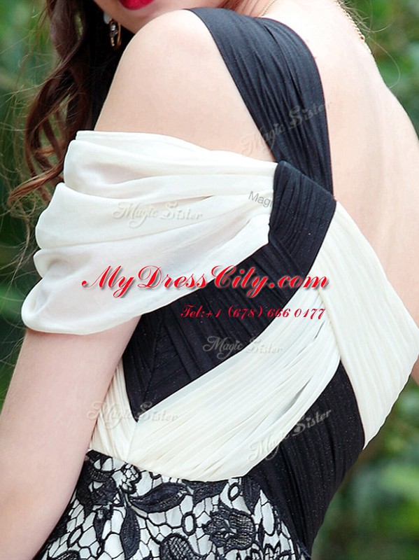 Ideal One Shoulder Knee Length Criss Cross Dress for Prom White And Black for Prom and Party with Lace