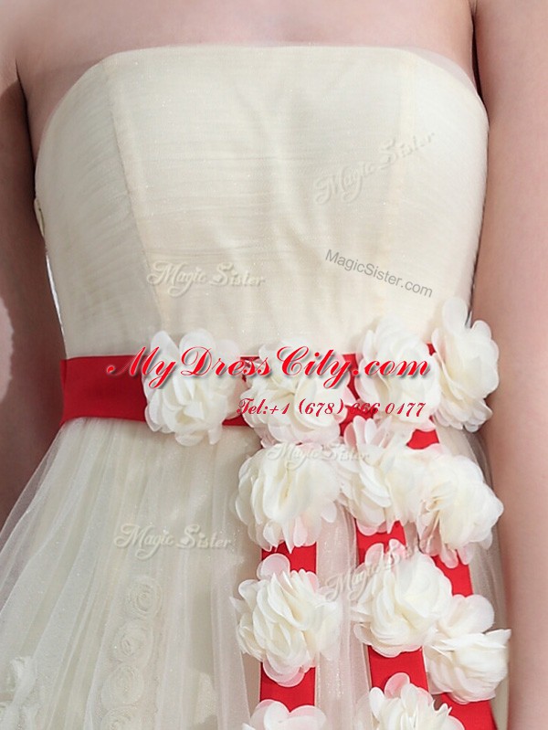 Glamorous Column/Sheath Prom Dresses White Strapless Tulle and Lace Sleeveless Floor Length Backless