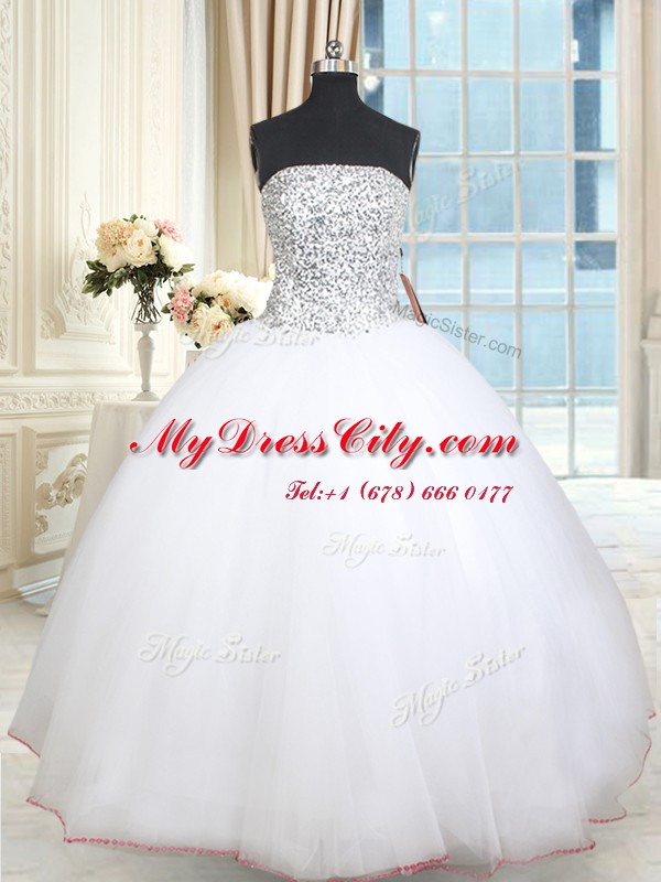 Strapless Sleeveless Tulle Ball Gown Prom Dress Beading and Sequins Lace Up