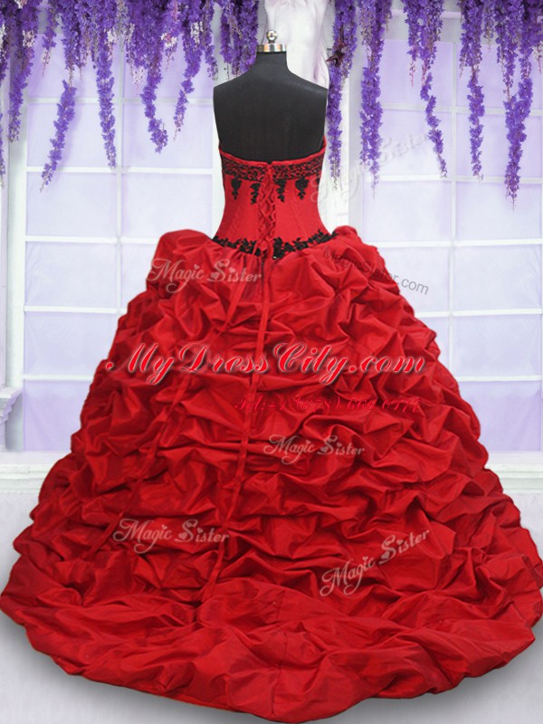 Sleeveless Brush Train Appliques and Pick Ups Lace Up 15th Birthday Dress