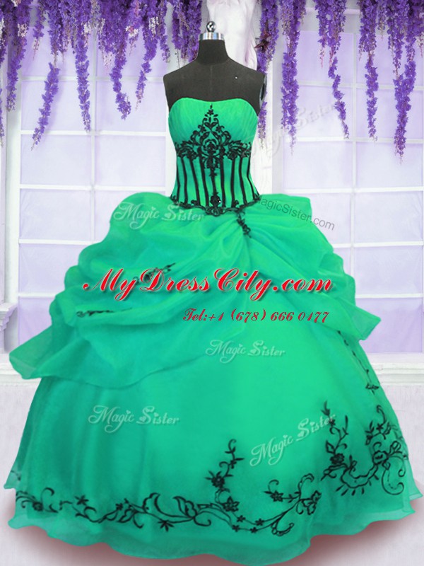 Green Ball Gowns Strapless Sleeveless Organza Floor Length Lace Up Embroidery Vestidos de Quinceanera