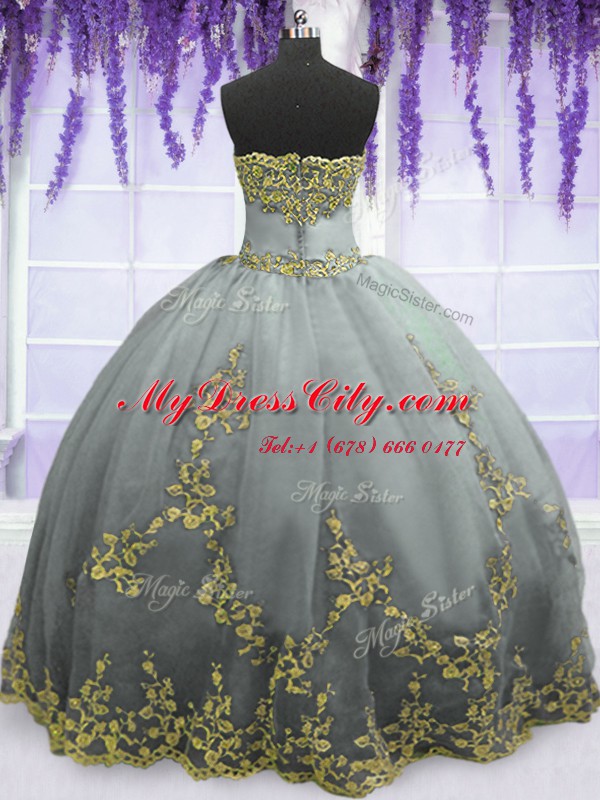 Extravagant Tulle Strapless Sleeveless Zipper Appliques Quince Ball Gowns in Grey