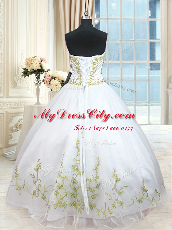 Ball Gowns 15 Quinceanera Dress White Sweetheart Organza Sleeveless Floor Length Lace Up