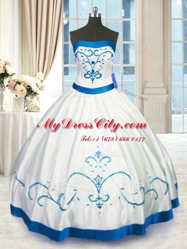 Admirable White Ball Gowns Strapless Sleeveless Satin Floor Length Lace Up Beading and Embroidery Sweet 16 Quinceanera Dress