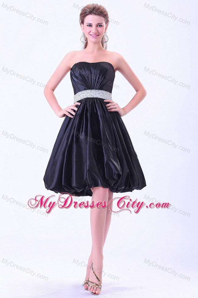 Navy Blue Knee-length Sweetheart Homecoming Dress With Beaded Belt