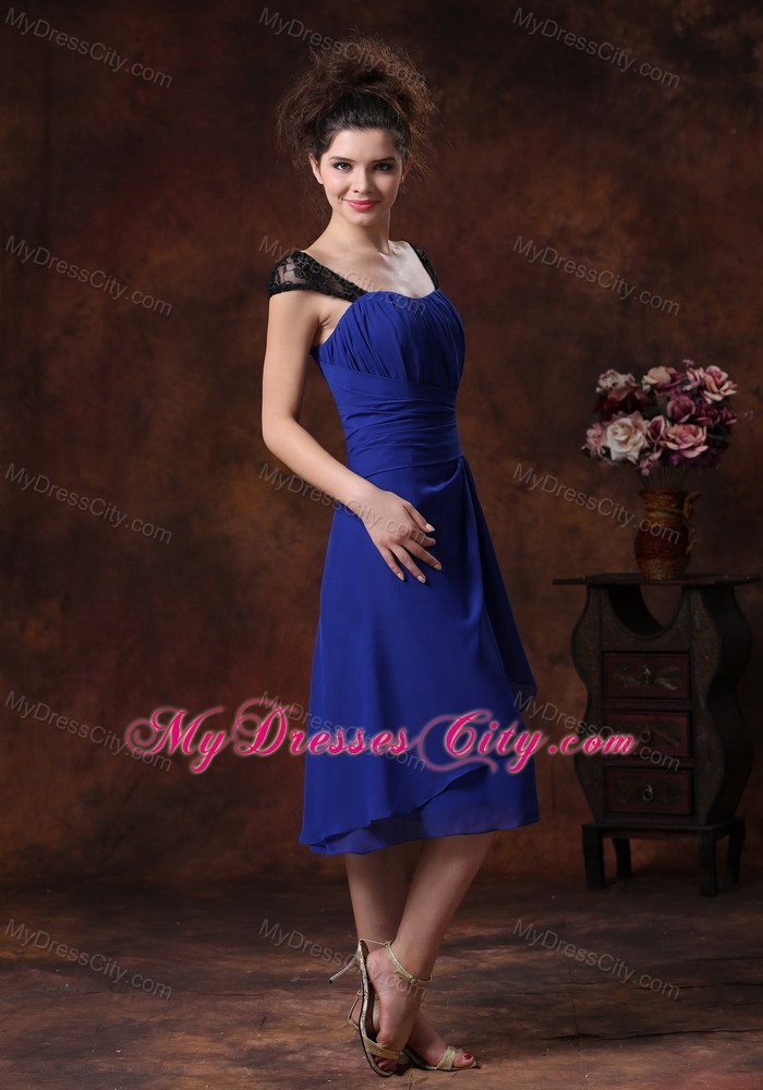 Ruched Straps Chiffon Tea-length Bridesmaids Dresses in Blue