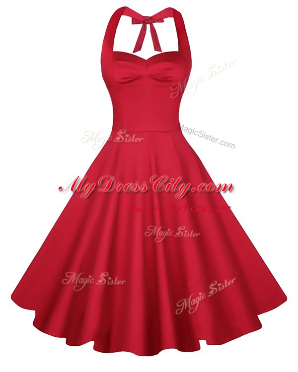 Luxury Sweetheart Sleeveless Prom Dresses Knee Length Ruching Red Satin