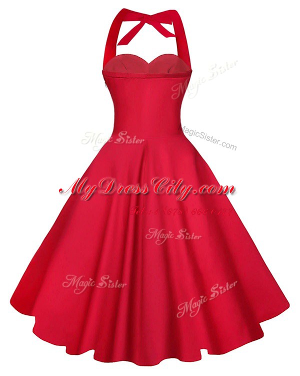 Luxury Sweetheart Sleeveless Prom Dresses Knee Length Ruching Red Satin