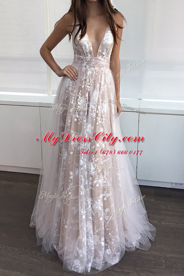 Fitting Sleeveless Tulle Floor Length Zipper Dress for Prom in Champagne with Lace