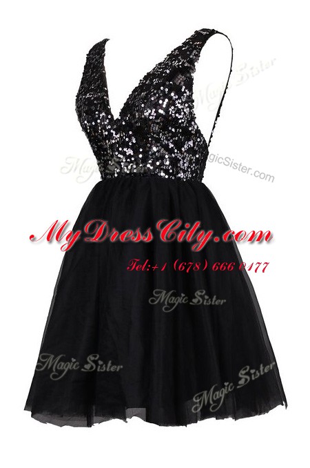 Sleeveless Tulle Knee Length Backless in Black with Sequins