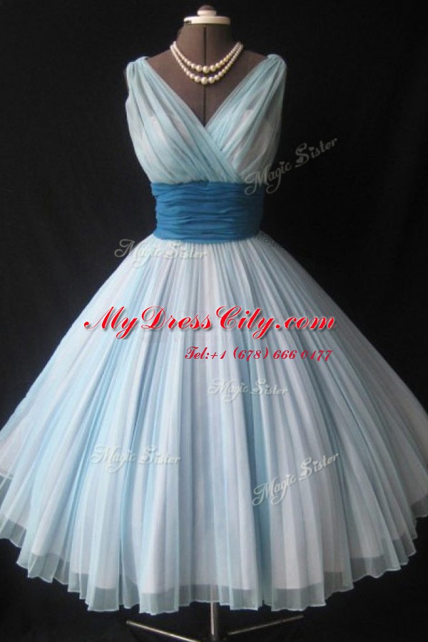 Designer Ball Gowns Prom Dresses White V-neck Chiffon Sleeveless Knee Length Zipper