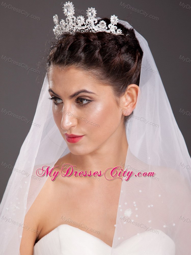 Fashionable Alloy Tiara With Floral Shaped Beading Accents