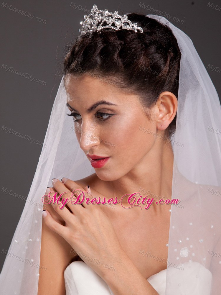 Pretty Alloy With Crystal Adorned Tiara