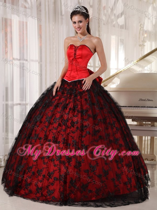 Red and Black Ball Gown Lace Sweet 15 Dress with Sweetheart