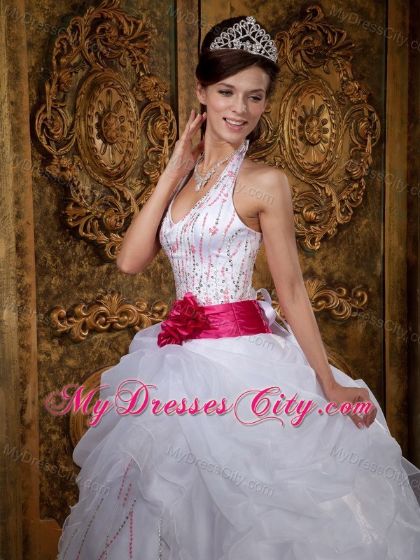 White Halter Pick-ups Sash Organza Quinceanera Dress for Sweet 16