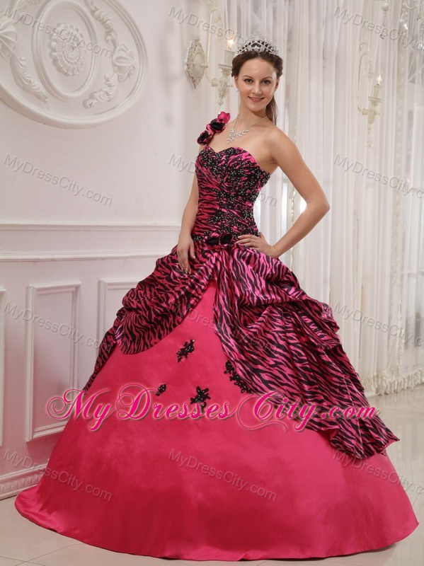 2013 Zebra Red One Shoulder Dress for Quince pick-ups