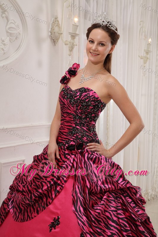 2013 Zebra Red One Shoulder Dress for Quince pick-ups