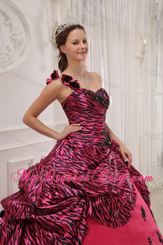 2013 Zebra Red One Shoulder Dress for Quince pick-ups