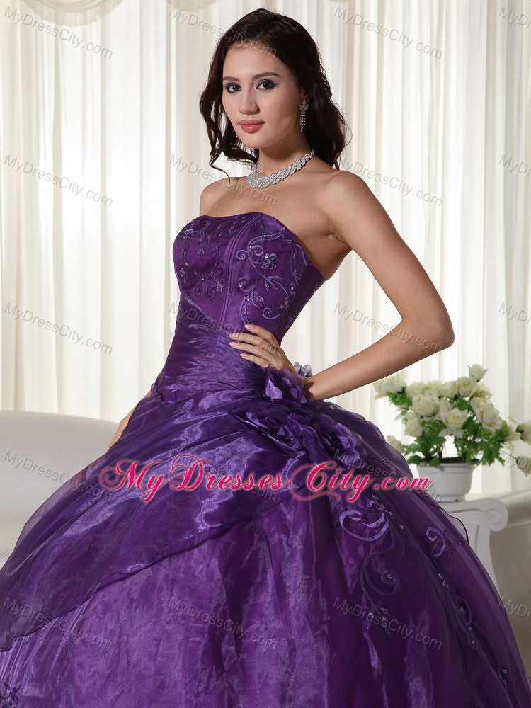 2013 Purple strapless Quinceanera Gowns Ruches and Pick-ups