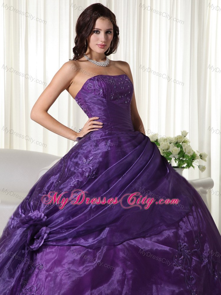 2013 Purple strapless Quinceanera Gowns Ruches and Pick-ups