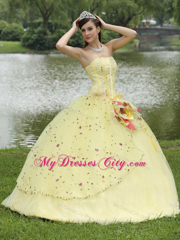 Light Yellow Appliques and Hand Made Flowers Quinceanera Dress