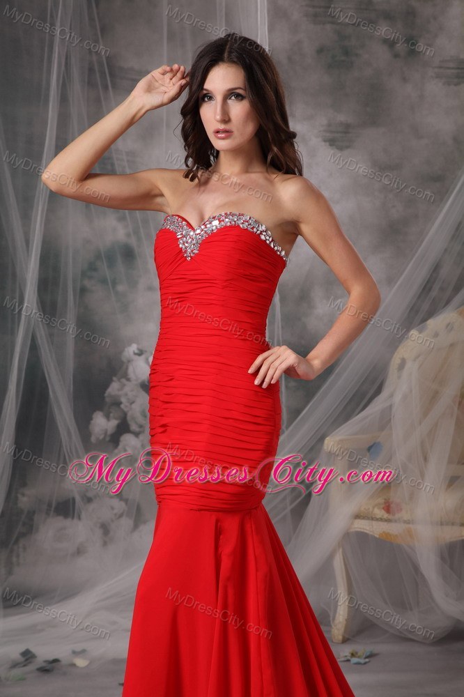 Elegant Red Trumpet Sweetheart Court Train Beaded Evening Dress