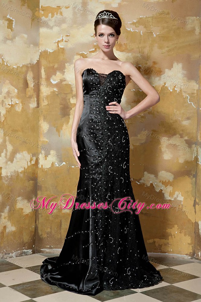 Black Sweetheart Beading Slinky Evening Dress with Train