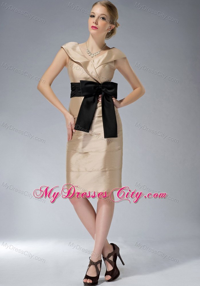 Bowknot V-neck Layers Knee-length Taffeta Mother Of The Bride Dress