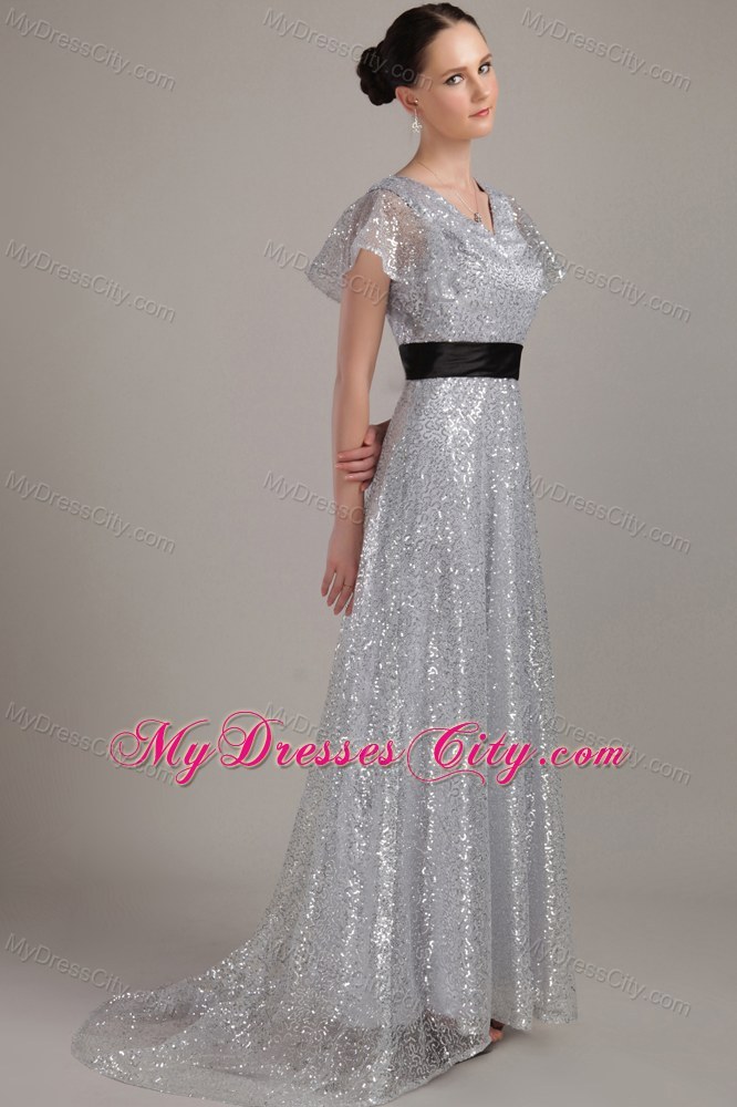 Butterfly Sleeves Sequins Belt Mothers Dresses with Brush Train